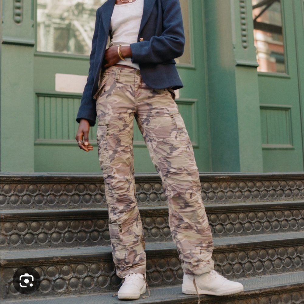 Abercrombie & Fitch Women's Tan Camouflage Pants